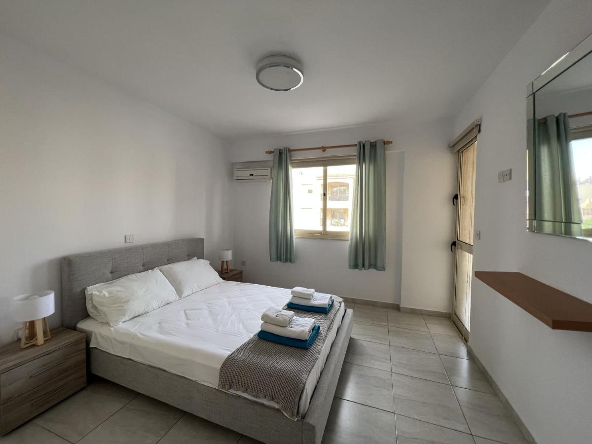 Apartmán Royal-Seacrest Paphos-Center Vip Exteriér fotografie