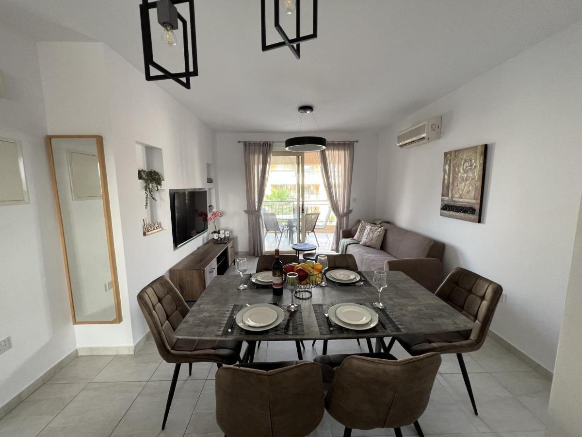 Apartmán Royal-Seacrest Paphos-Center Vip Exteriér fotografie